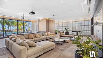 Outdoor lounge area with great city views.