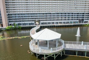 Exterior - Modern & Spacious 5-bed condo in PCB - World's Most Beautiful Beach! (Panama City Beach)