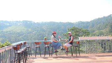 Pemandangan dari hartanah