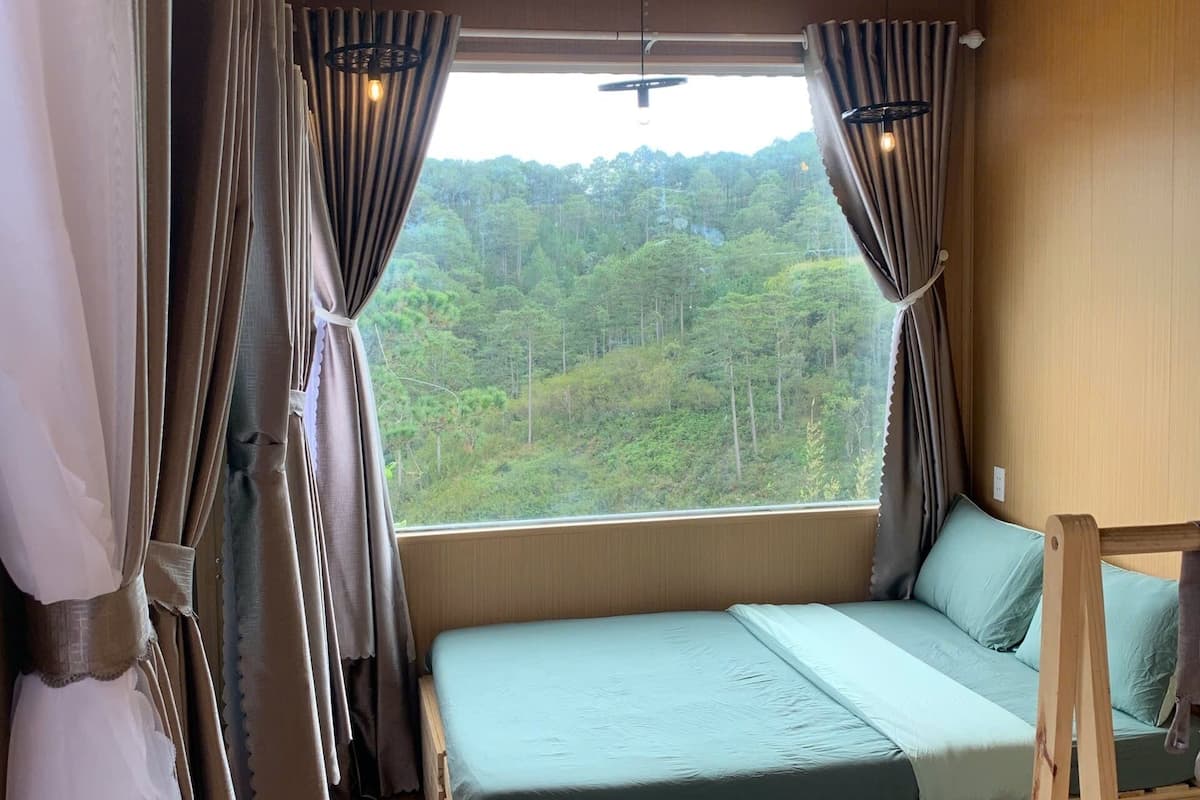 Standard Double Room, 1 King Bed, Garden View | Egyptian cotton sheets, premium bedding, down comforters
