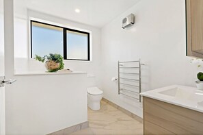 Hair dryer, towels