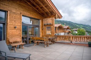 Chalet | Balcón