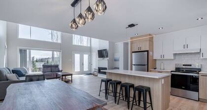 Hôtel à la maison - Le Trio, golf et ski!