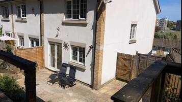 House | Terrace/patio