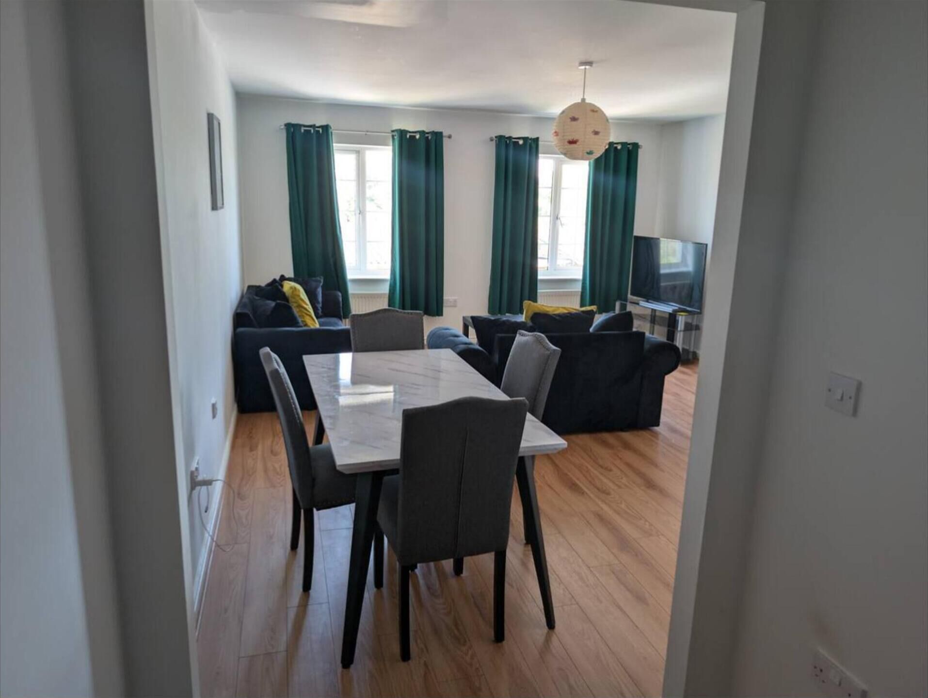 House | Dining