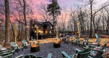 Escape to the Poconos | Hot Tub, Sauna, Mini-Golf