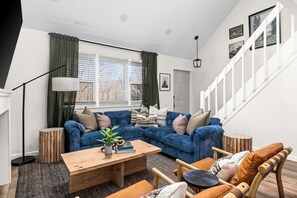 Smart TV, fireplace - Escape to the Poconos | Hot Tub, Sauna, Mini-Golf (East Stroudsburg)