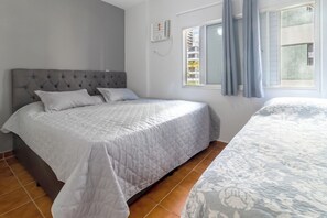 Apartment | Iron/ironing board, free WiFi