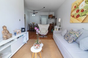 Apartment | Living room