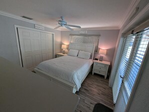 3 Schlafzimmer, Schreibtisch, Bügeleisen/Bügelbrett, kostenloses WLAN