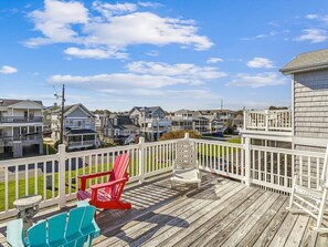 Property grounds - 5-Bedroom Beach House near the Ocean (Bethany Beach)