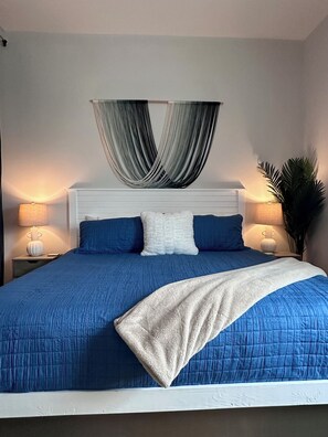 2 slaapkamers, een strijkplank/strijkijzer, wifi, beddengoed