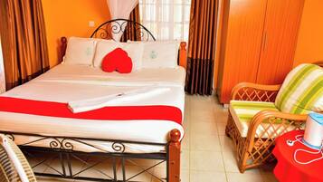 Free WiFi, bed sheets