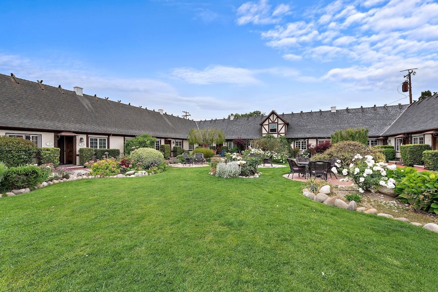 Newly Renovated Boutique Hotel In Heart Of Solvang, California - Dog Friendly - 솔방