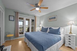 3 chambres, fer et planche à repasser, lit parapluie, Wi-Fi gratuit