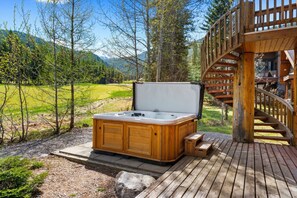 Baignoire à remous extérieure