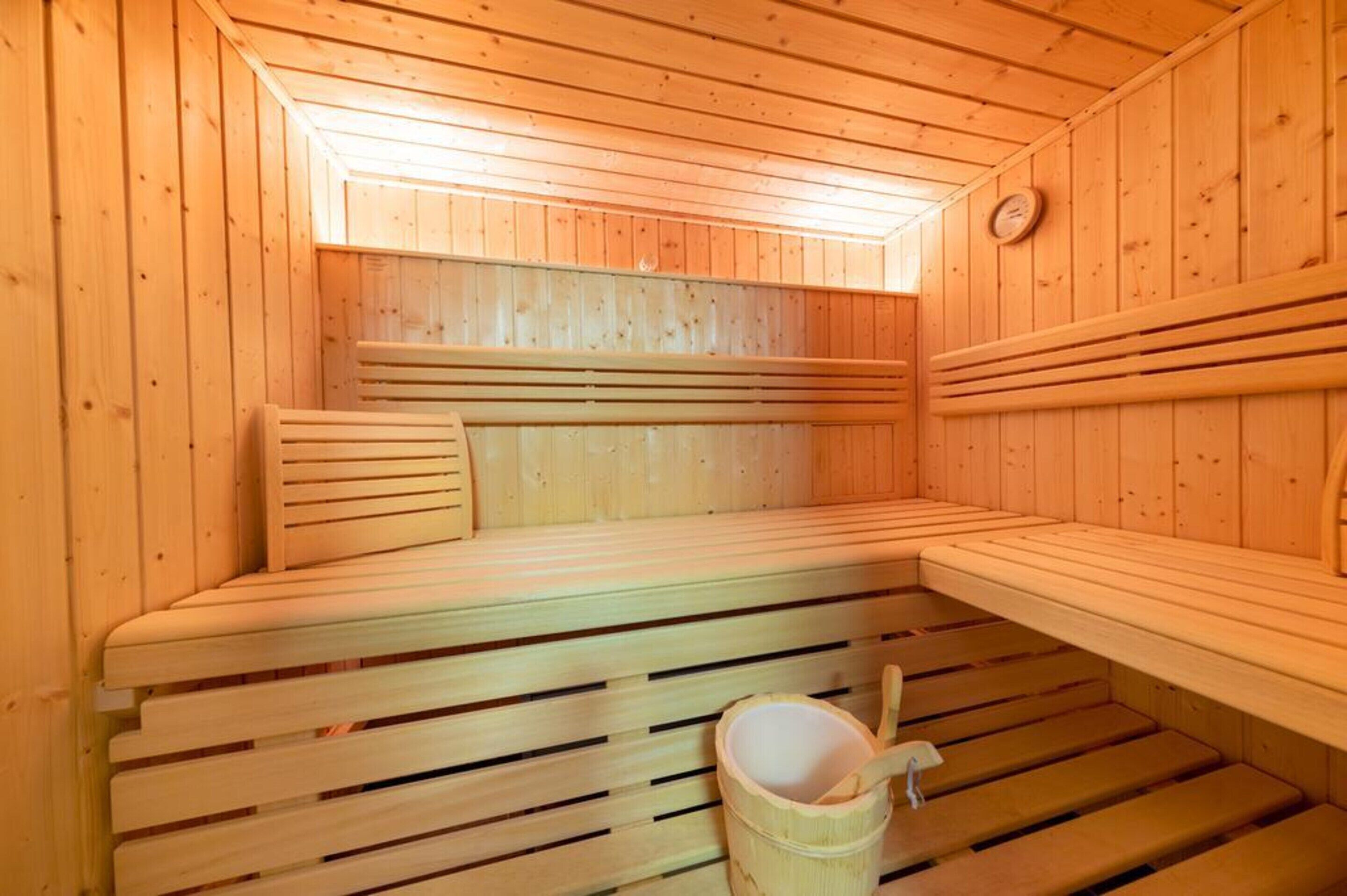 Phòng xông hơi sauna