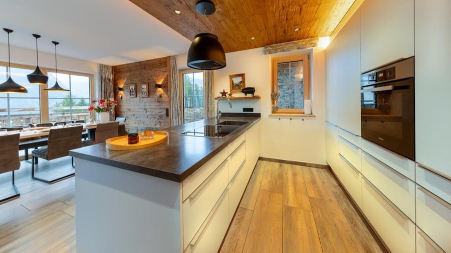 Chalet in Neukirchen Near Ski Arena Wildkogel