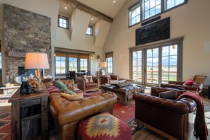 Smart-TV, peis, videospill og bøker