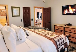 4 bedrooms, in-room safe, iron/ironing board, free WiFi