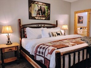 4 Schlafzimmer, Zimmersafe, Bügeleisen/Bügelbrett, kostenloses WLAN