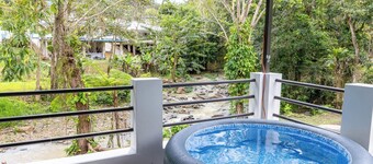 Sabana River Villa Las Paylas