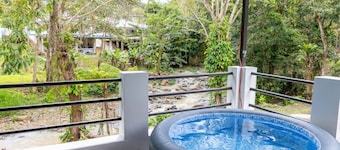 Sabana River Villa Las Paylas
