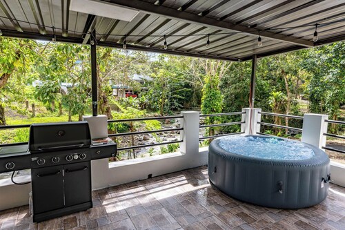 Sabana River Villa Las Paylas