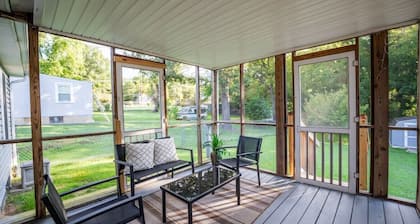Spacious 3bd/2ba near Casino