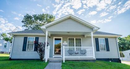 Spacious 3bd/2ba near Casino