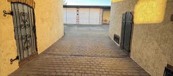 Lots of space & comfort - ideal for fitters or vacation guests!