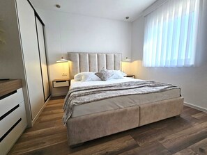 3 Schlafzimmer, kostenloses WLAN, Bettwäsche