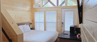 Cozy Tiny Home in charming Moab with WiFi and AC, Unit #111