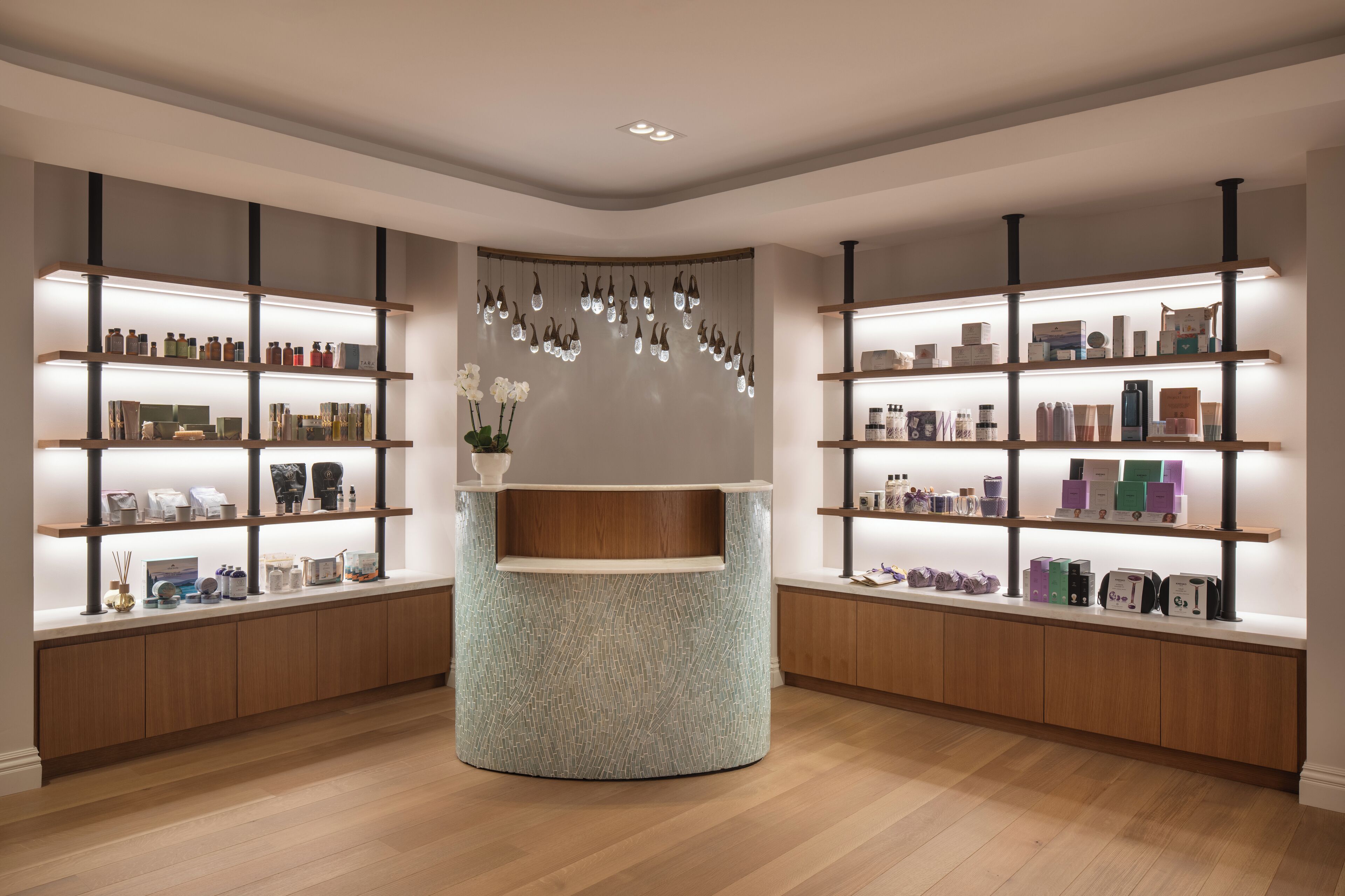 Salas de tratamiento para parejas, un sauna, baño turco