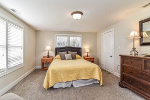 2 dormitorios, tabla de planchar con plancha, wifi y ropa de cama