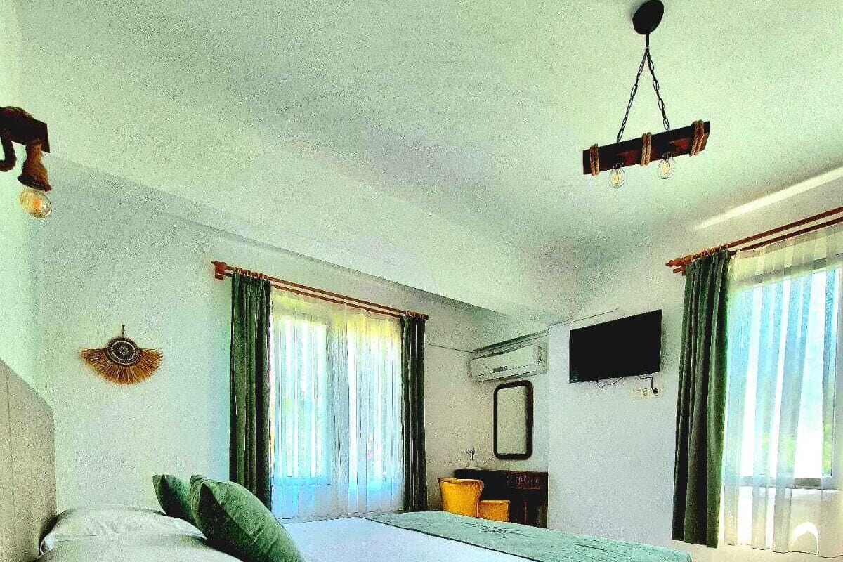 Basic Room, Garden View | Bed sheets