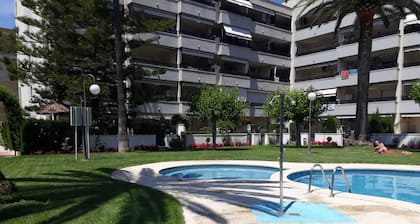 First floor with garden and swimming pool Cambrils