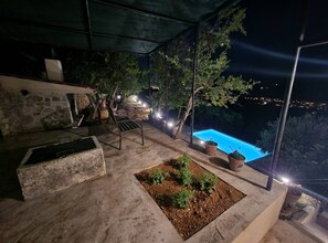 House (Two Bedroom House with Pool) | Terrace/patio