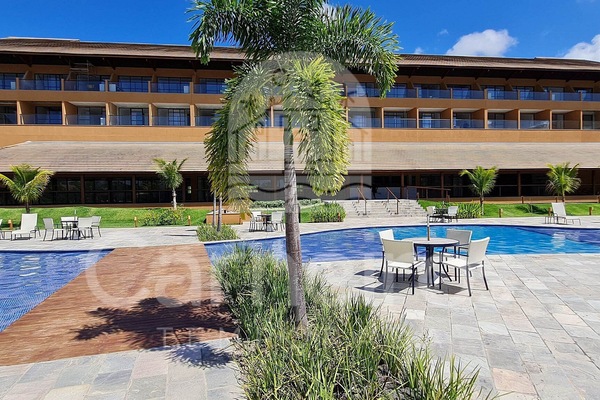 3 outdoor pools