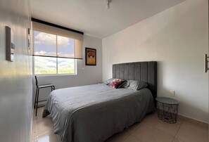 1 chambre, Wi-Fi, draps fournis