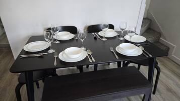 House | Dining
