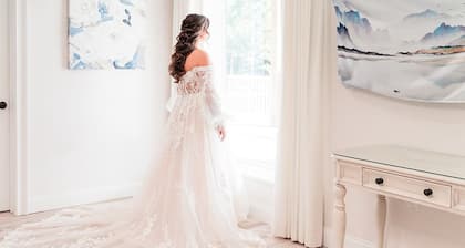 Ballroom on the Lake is a lakeside venue, perfect for ceremonies and receptions