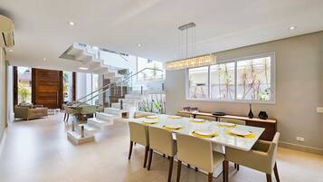 Vila | Sala de jantar