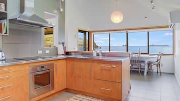 Microwave, oven, stovetop