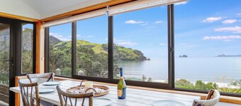 Hosts on the Coast Pikitia at Wharekaho