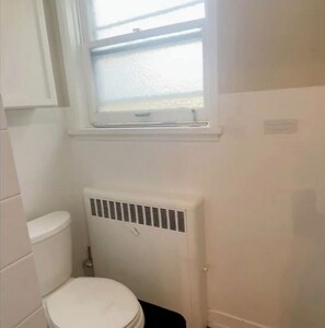 Handtücher, Seife, Toilettenpapier