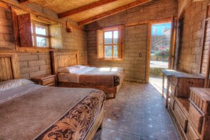 Double Room, 2 Double Beds | Laptop workspace, free WiFi - Hotel Finca Belen (Tlaxco)