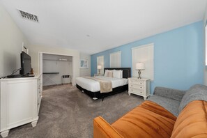 6 dormitorios, tabla de planchar con plancha, wifi y ropa de cama