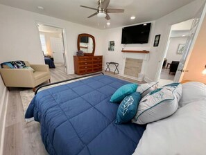 2 bedrooms, iron/ironing board, free WiFi, bed sheets