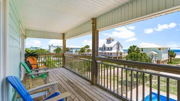 House, Ocean View | Balcony view